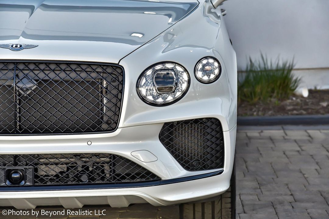 2024 Bentley Bentayga EWB
