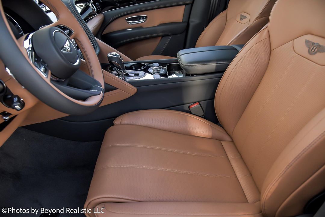 2024 Bentley Bentayga EWB