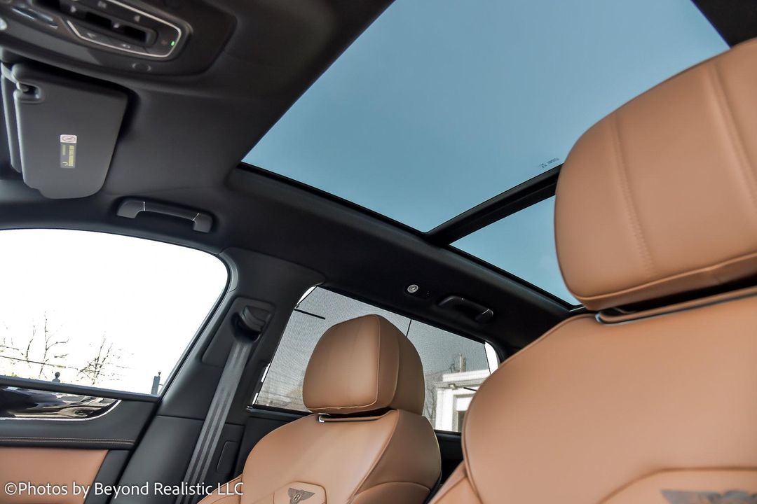2024 Bentley Bentayga EWB