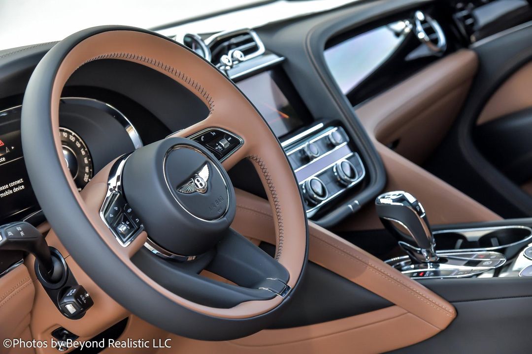 2024 Bentley Bentayga EWB