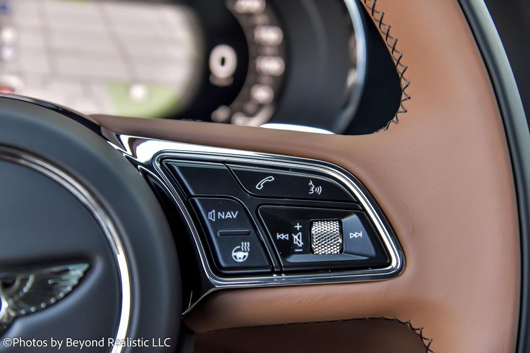 2024 Bentley Bentayga EWB