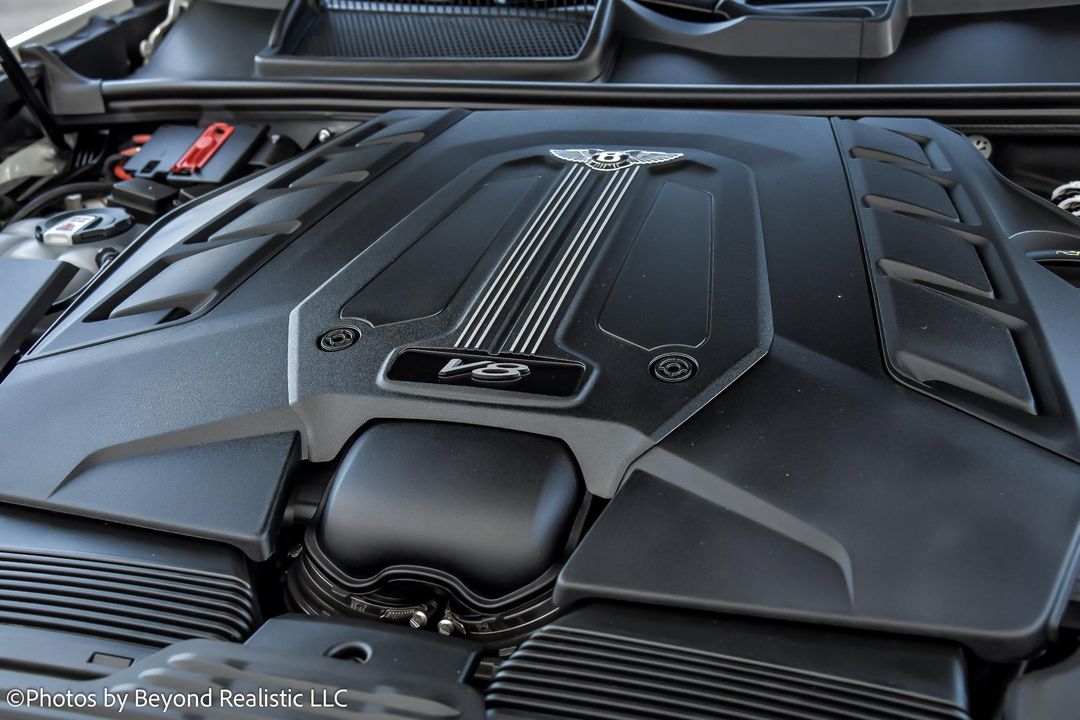 2024 Bentley Bentayga EWB