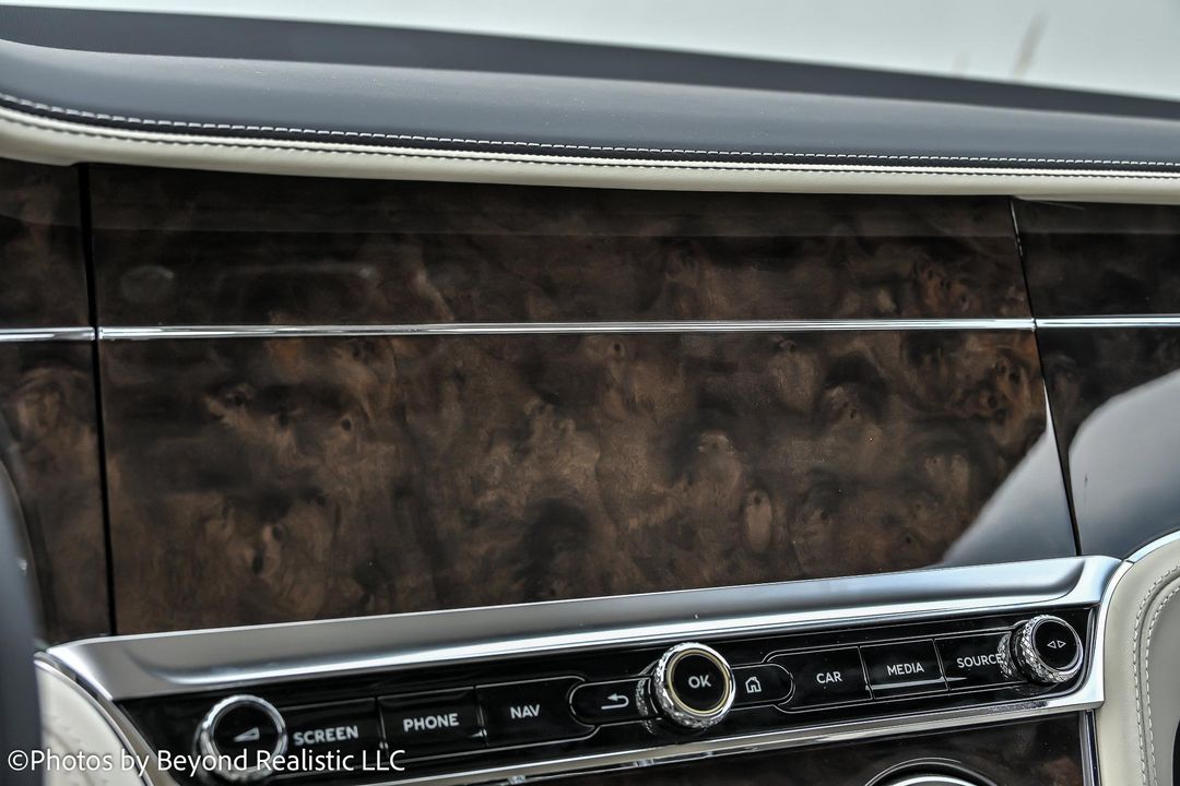 2024 Bentley Continental