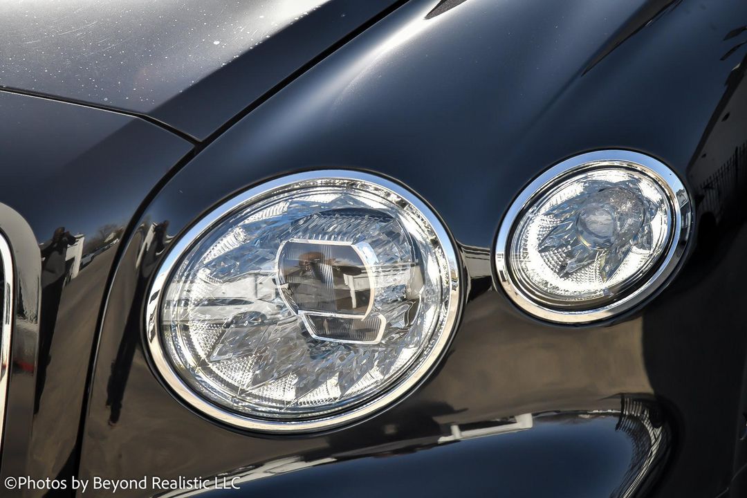 2022 Bentley Flying Spur
