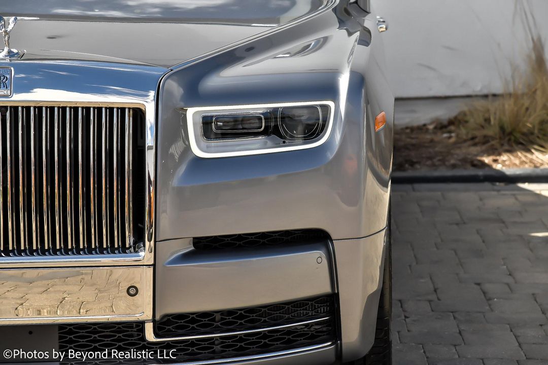 2022 Rolls-Royce Phantom