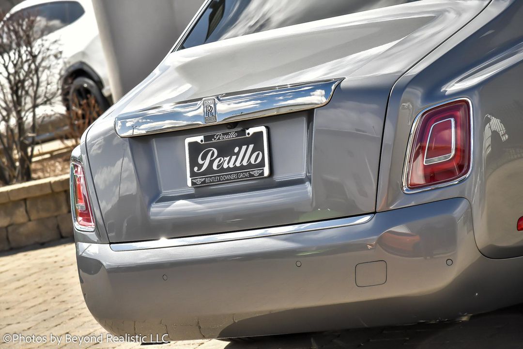 2022 Rolls-Royce Phantom
