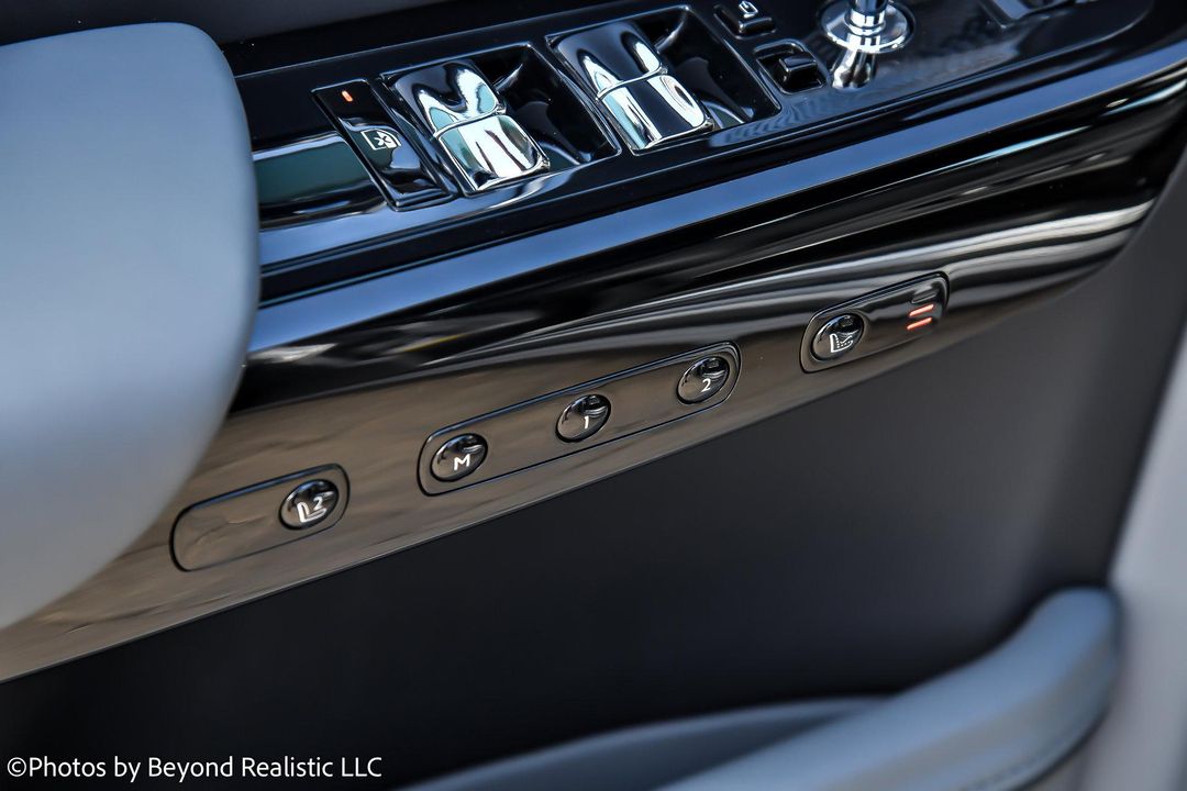 2022 Rolls-Royce Phantom