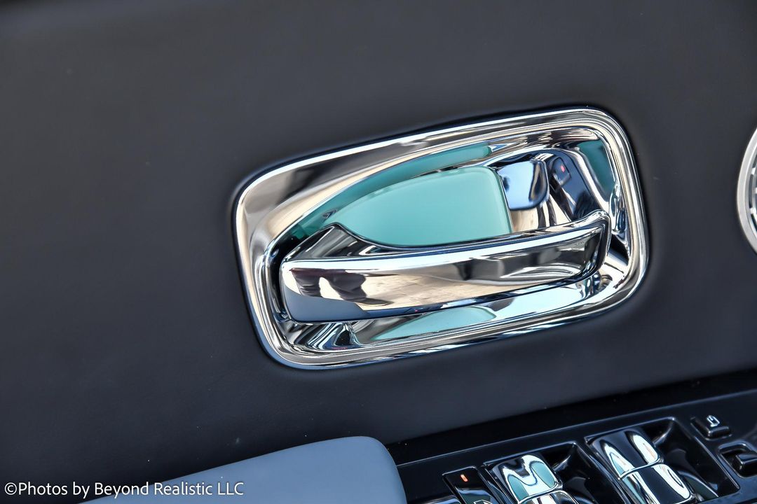 2022 Rolls-Royce Phantom