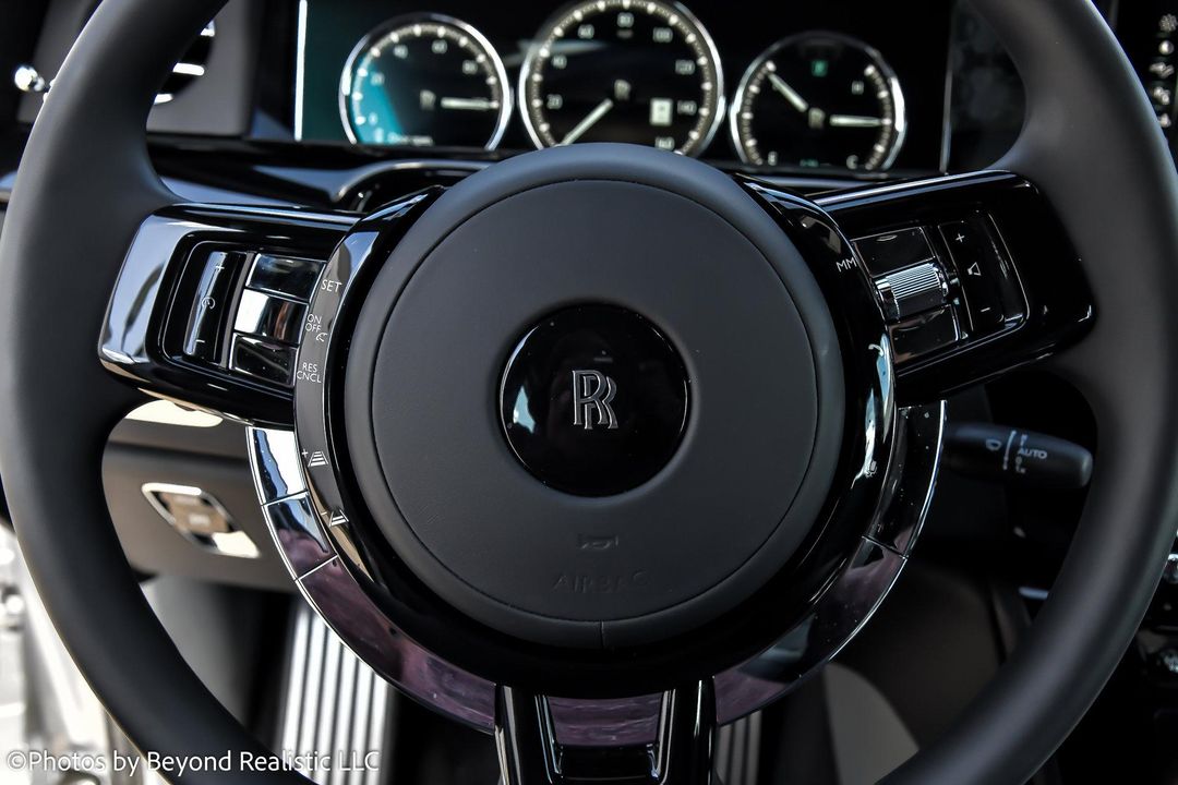 2022 Rolls-Royce Phantom