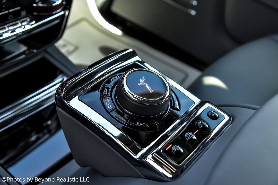 2022 Rolls-Royce Phantom