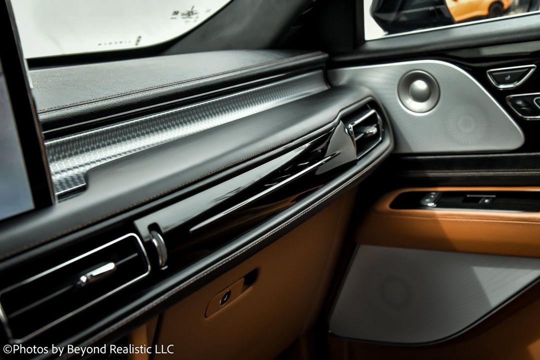 2023 Lincoln Aviator