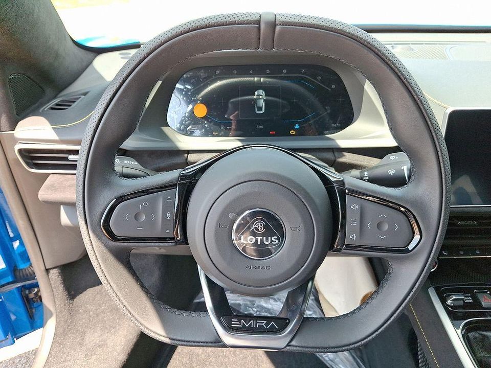 2025 Lotus Emira