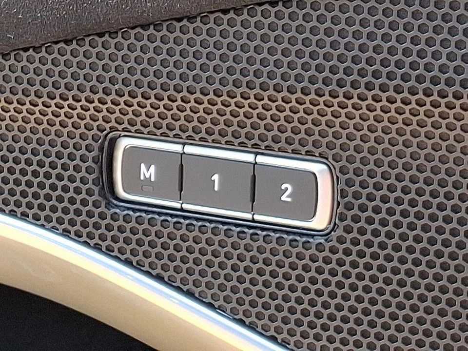 2025 Lotus Emira