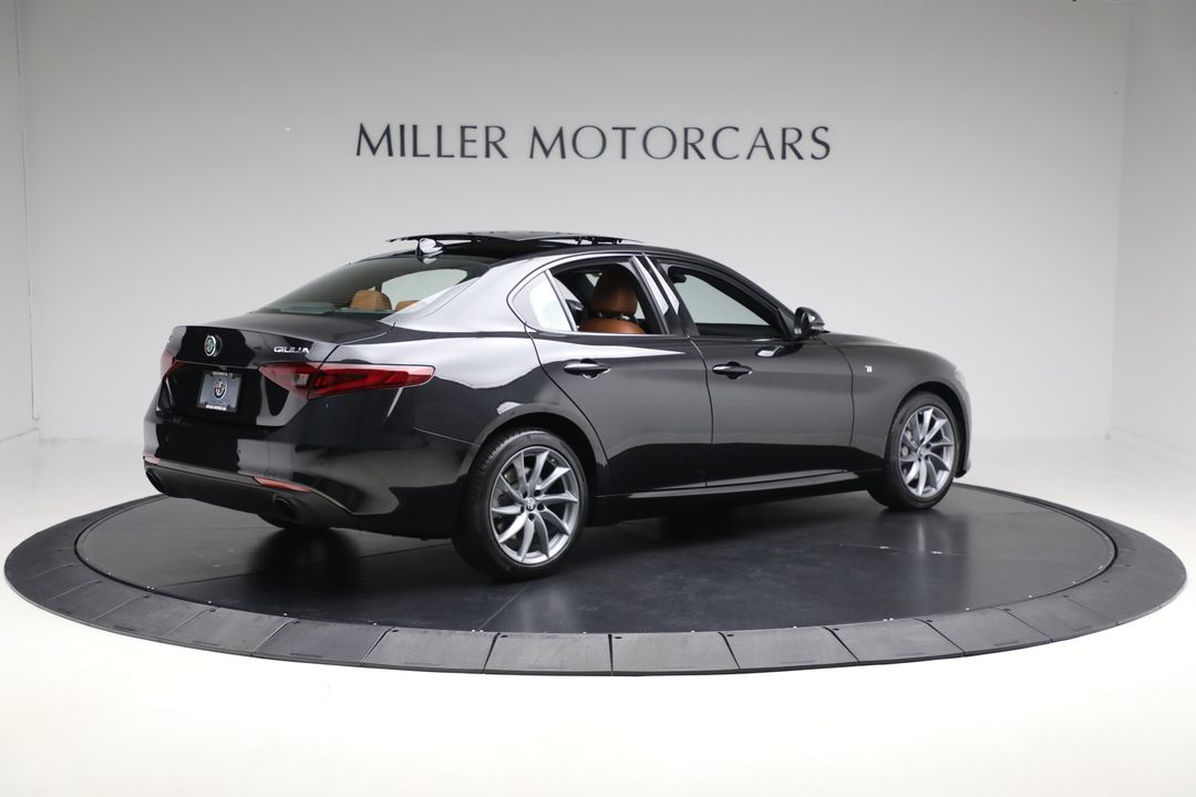 2022 Alfa Romeo Giulia
