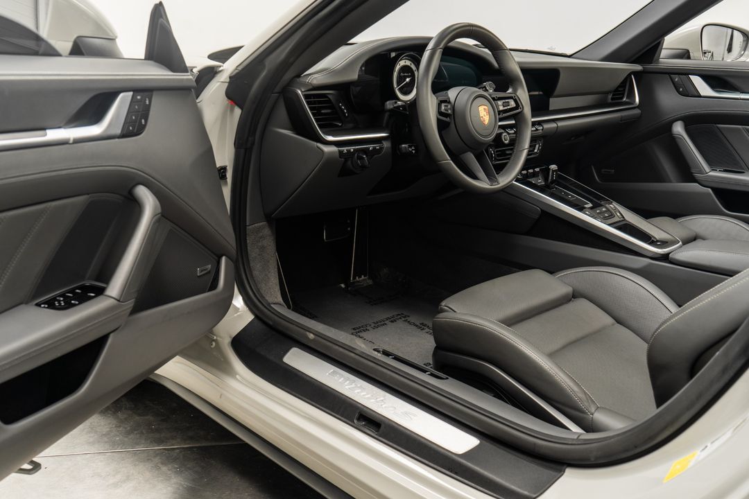 2023 Porsche 911