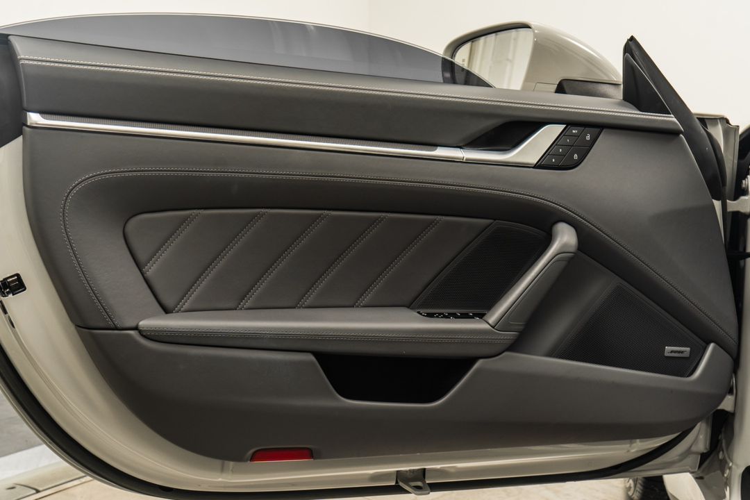 2023 Porsche 911