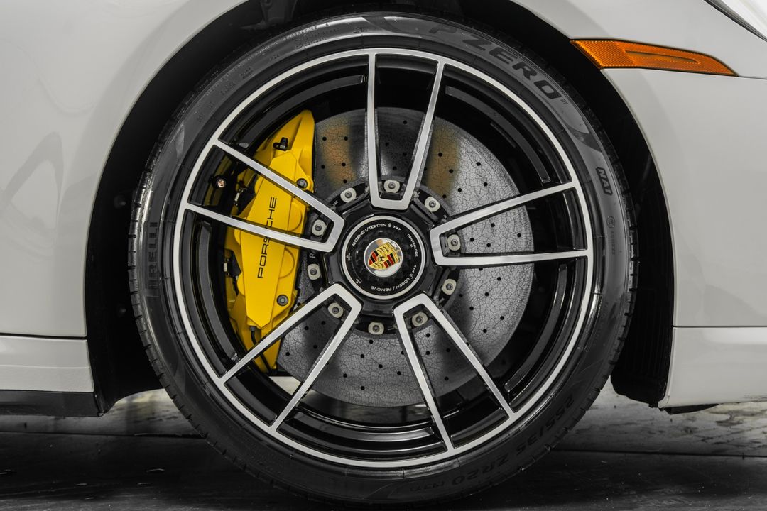 2023 Porsche 911