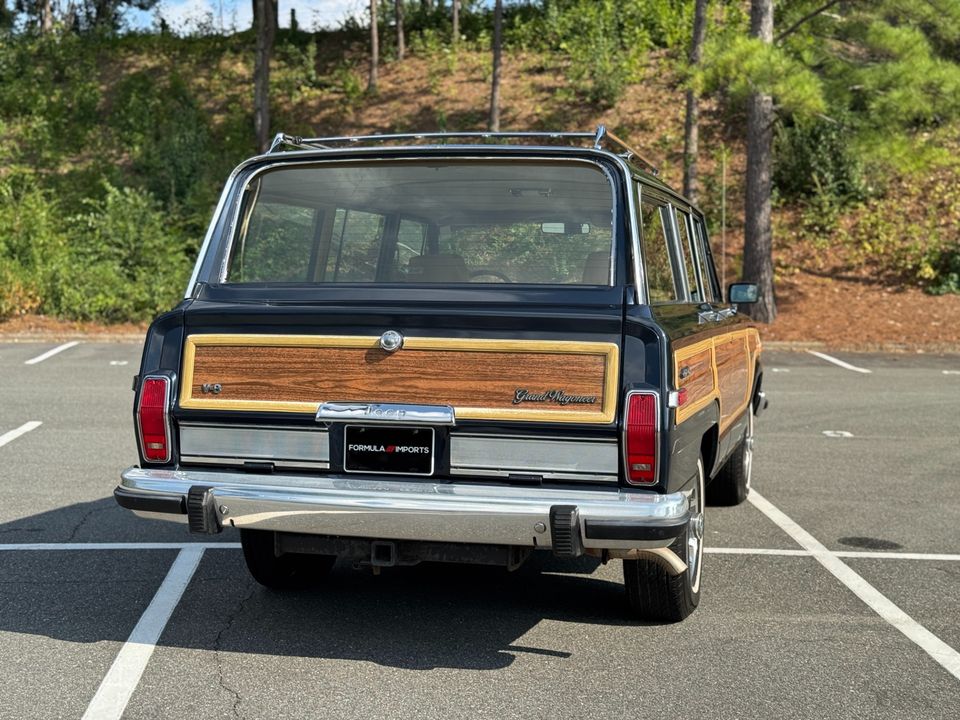 1988 Jeep Grand Wagoneer