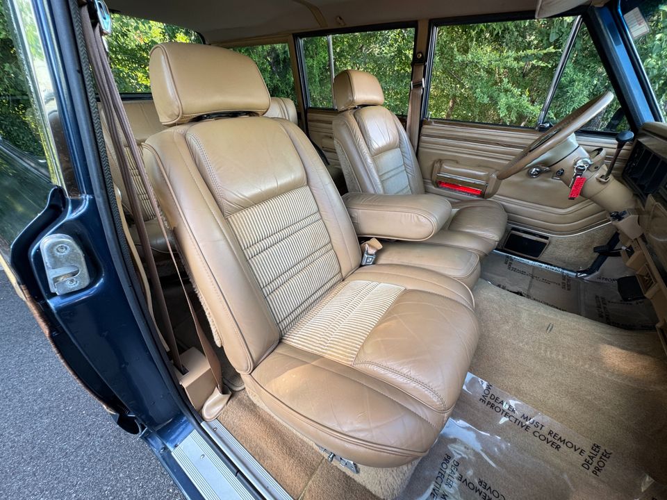 1988 Jeep Grand Wagoneer