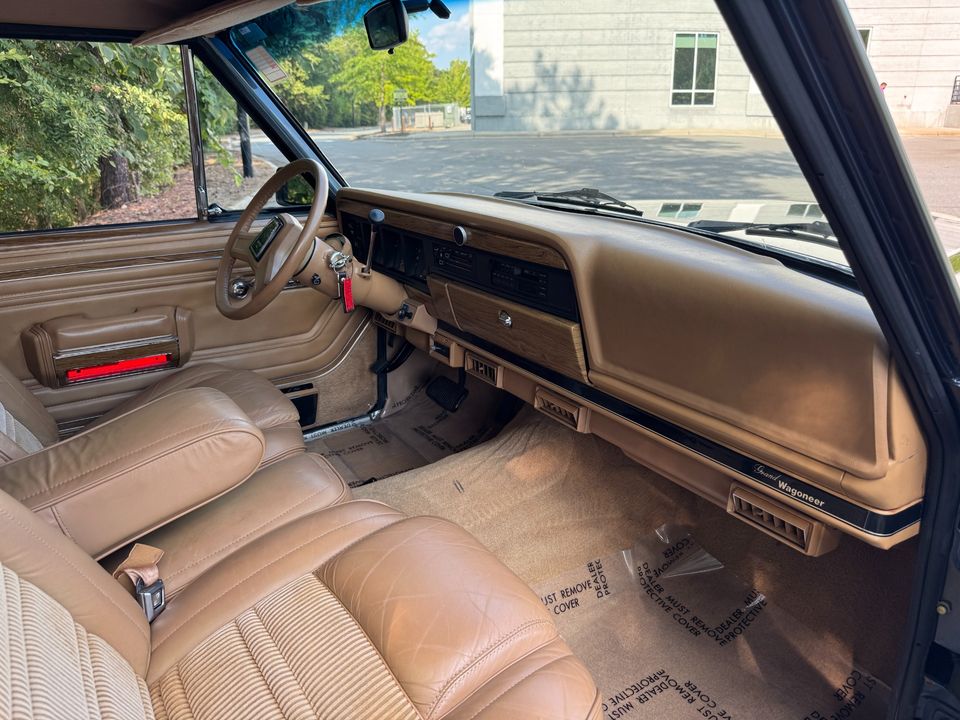 1988 Jeep Grand Wagoneer
