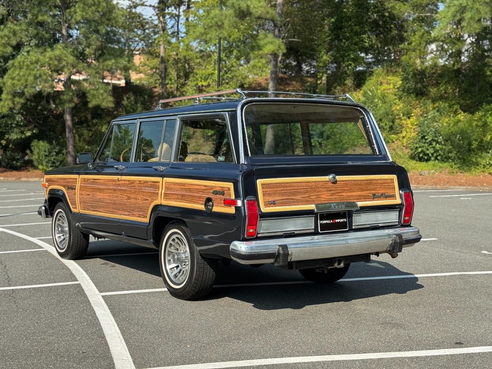 1988 Jeep Grand Wagoneer