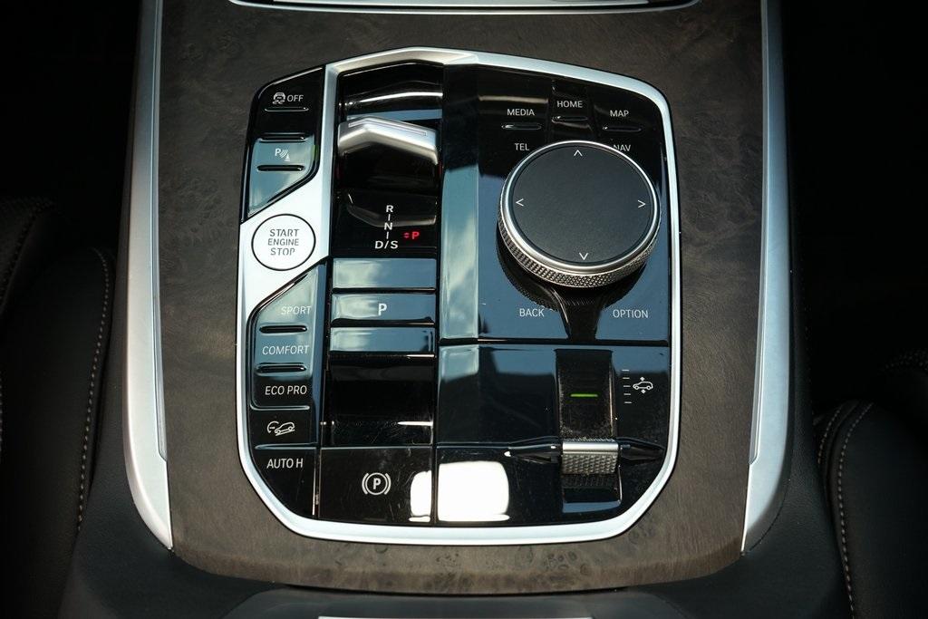 2024 BMW X7