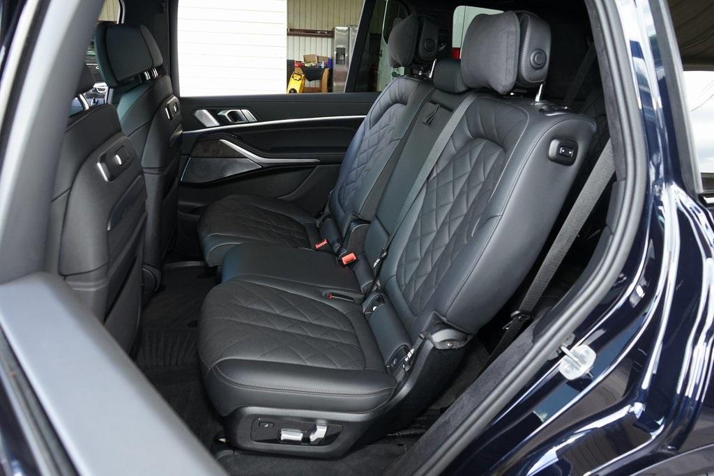 2024 BMW X7