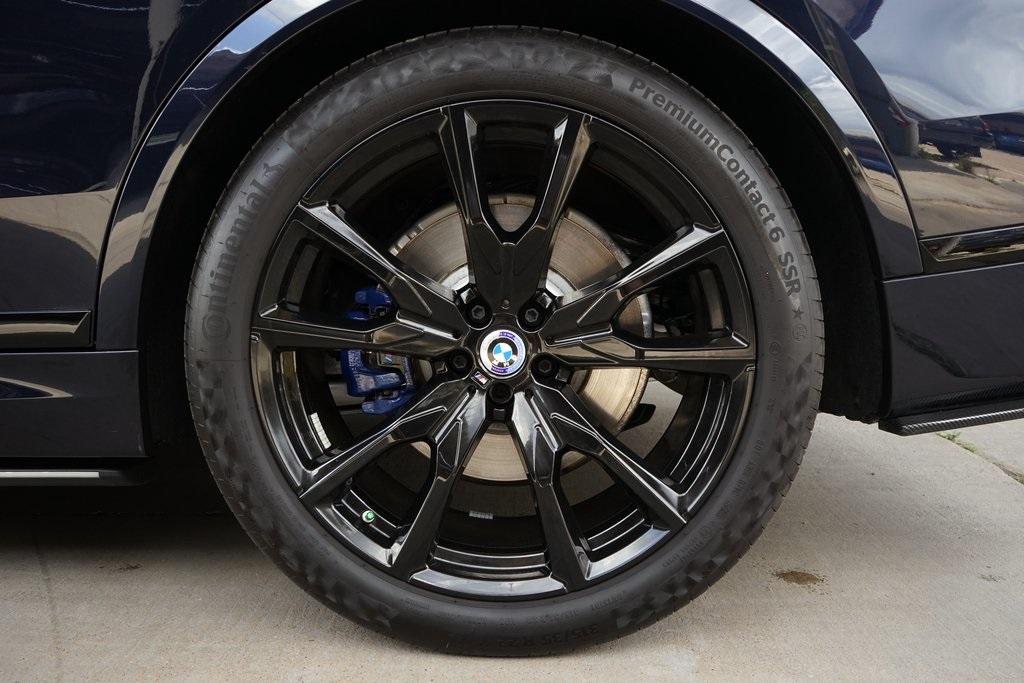 2024 BMW X7