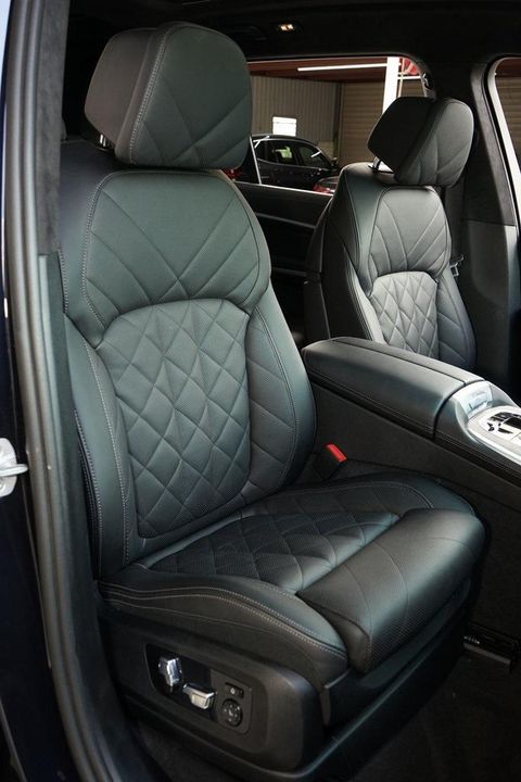2024 BMW X7