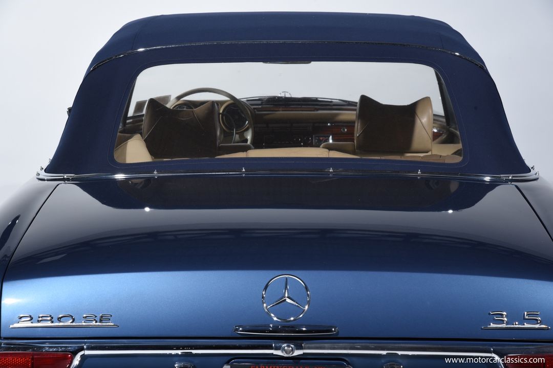 1971 Mercedes-Benz 280-CLASS