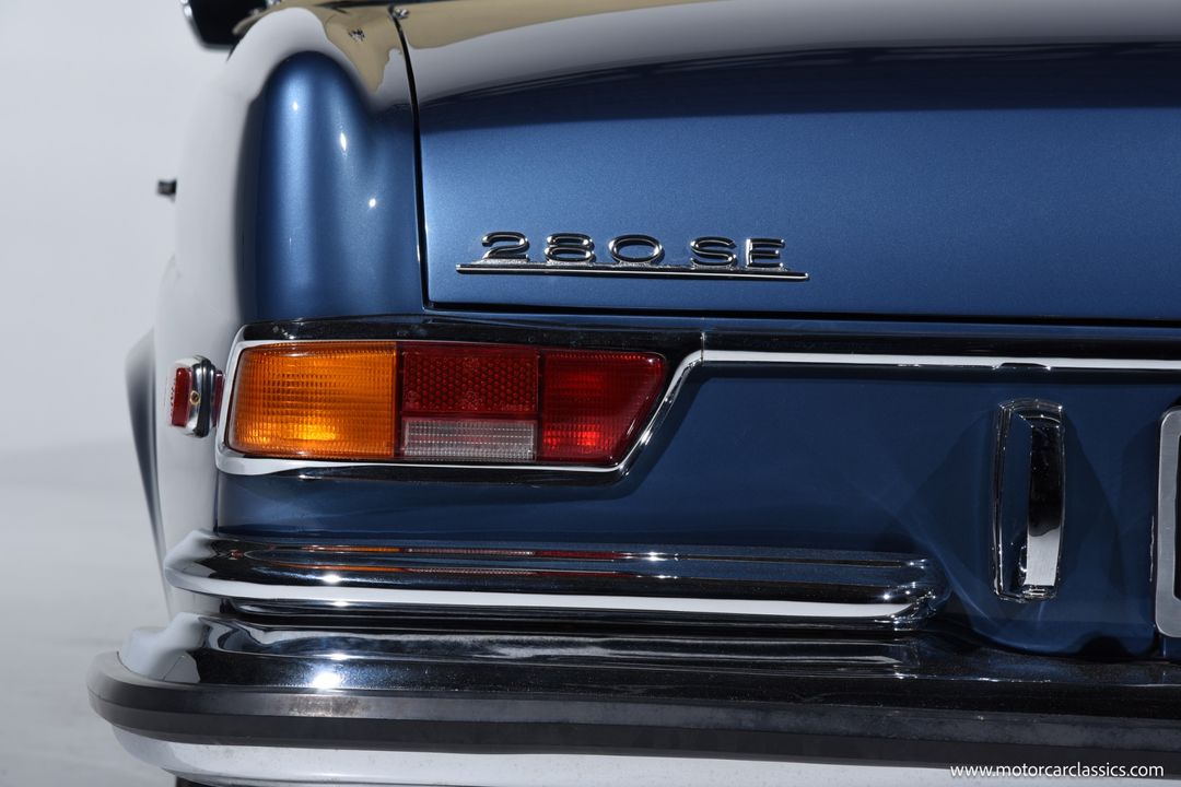 1971 Mercedes-Benz 280-CLASS