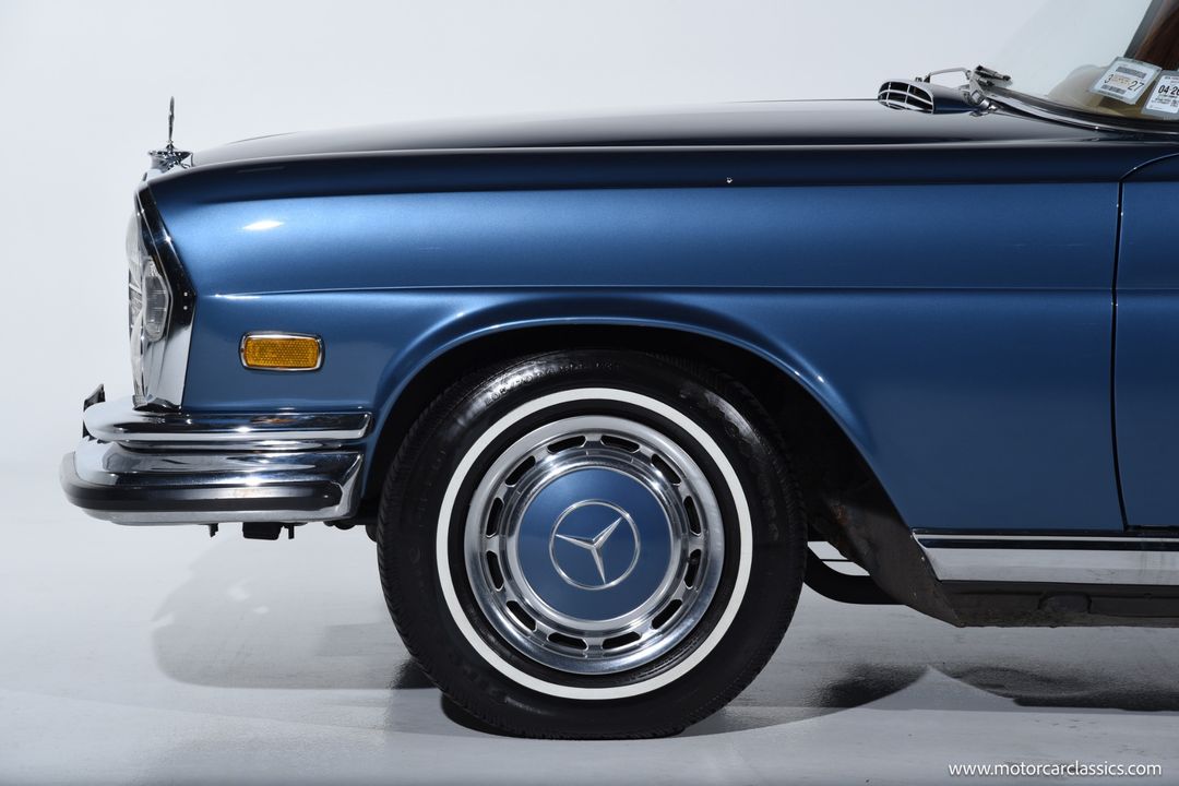 1971 Mercedes-Benz 280-CLASS