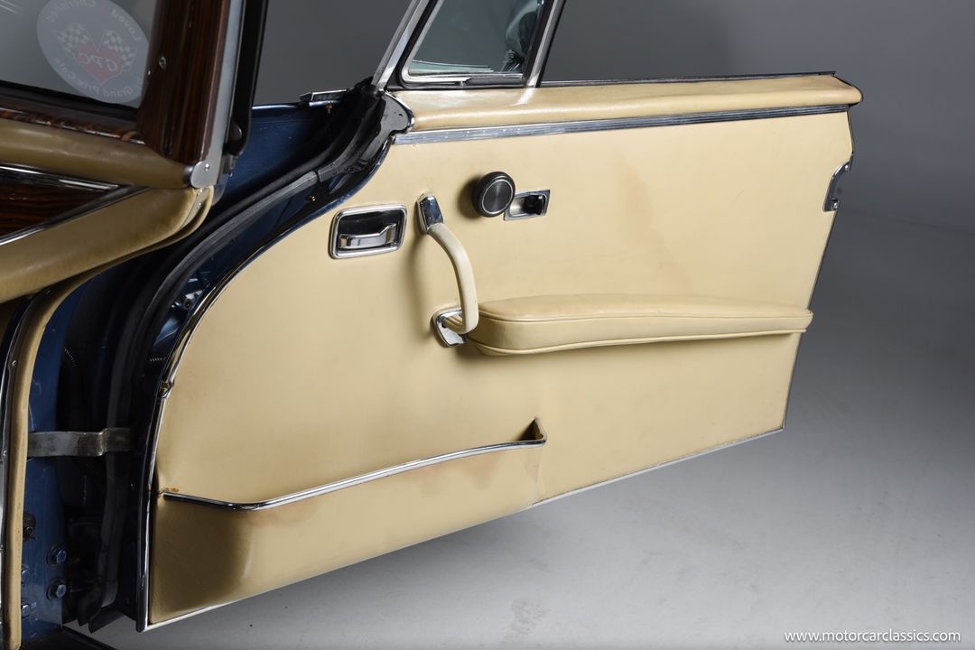 1971 Mercedes-Benz 280-CLASS