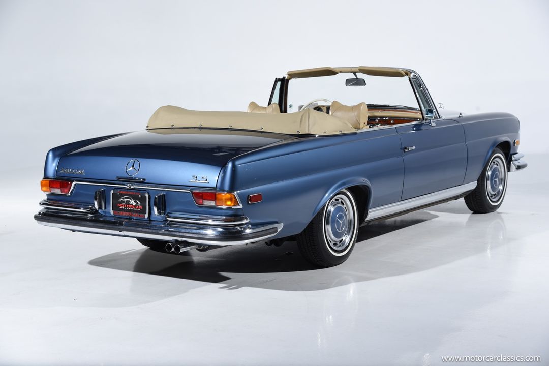 1971 Mercedes-Benz 280-CLASS