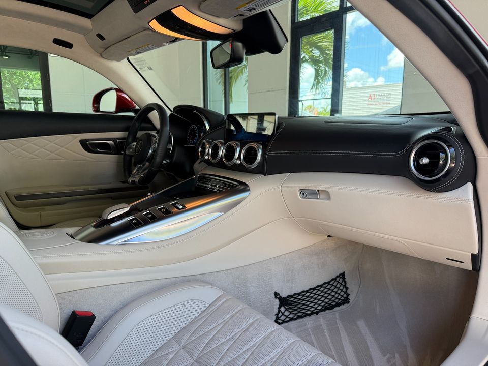 2020 Mercedes-Benz AMG GT
