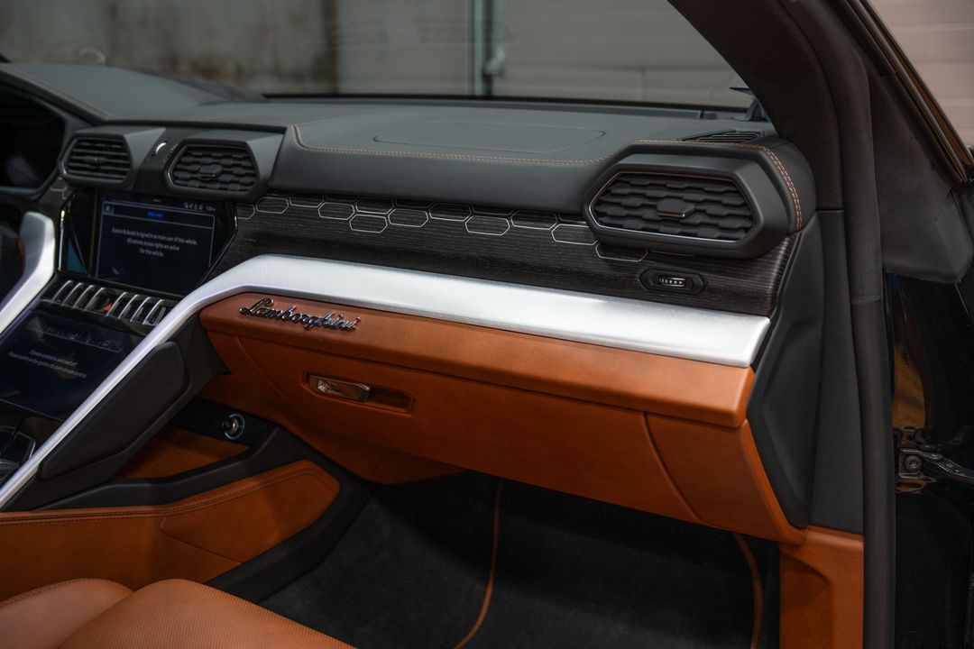 2021 Lamborghini Urus
