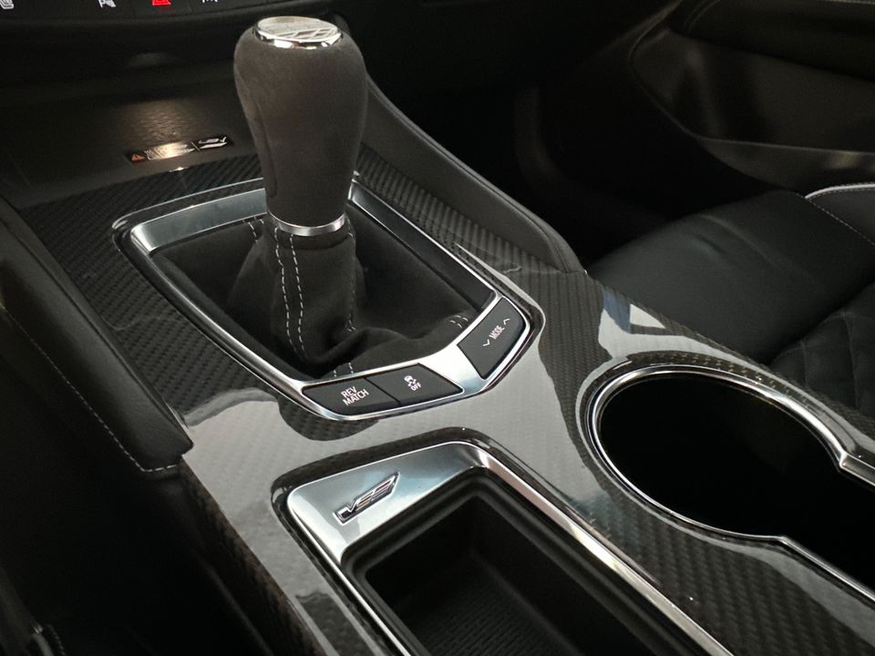 2025 Cadillac CT4-V
