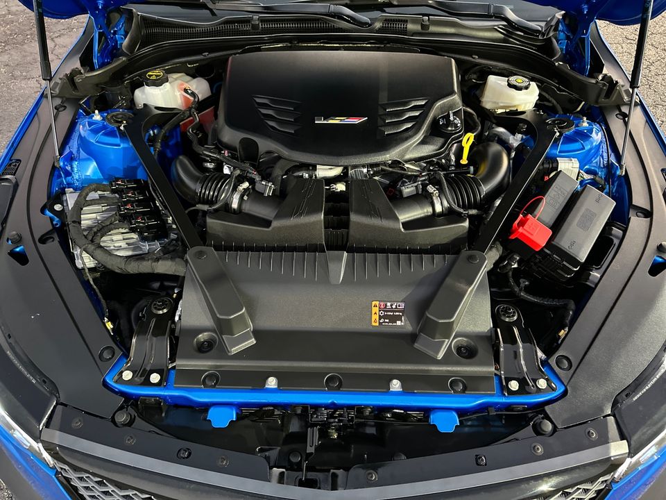 2025 Cadillac CT4-V