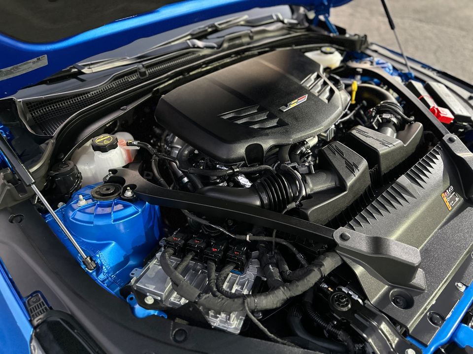 2025 Cadillac CT4-V