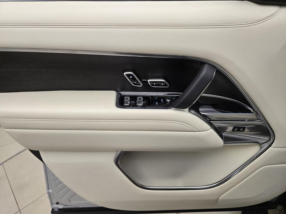 2023 Land Rover Range Rover