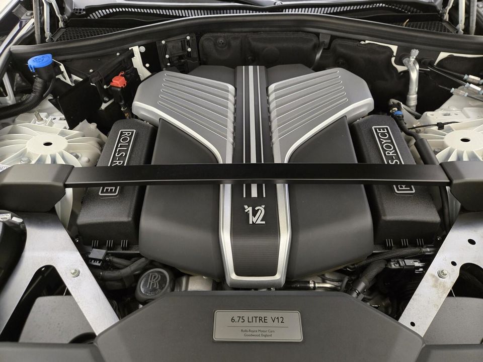 2023 Rolls-Royce Phantom
