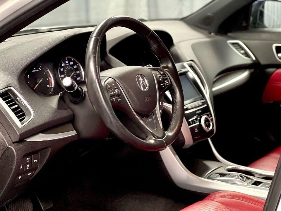 2018 Acura TLX