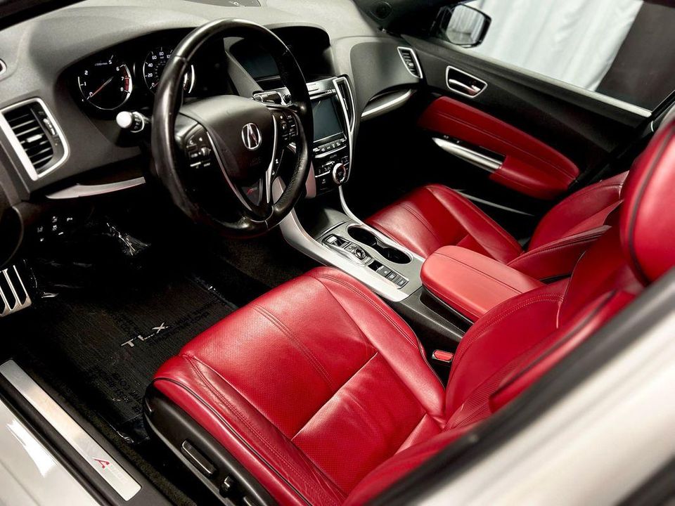 2018 Acura TLX