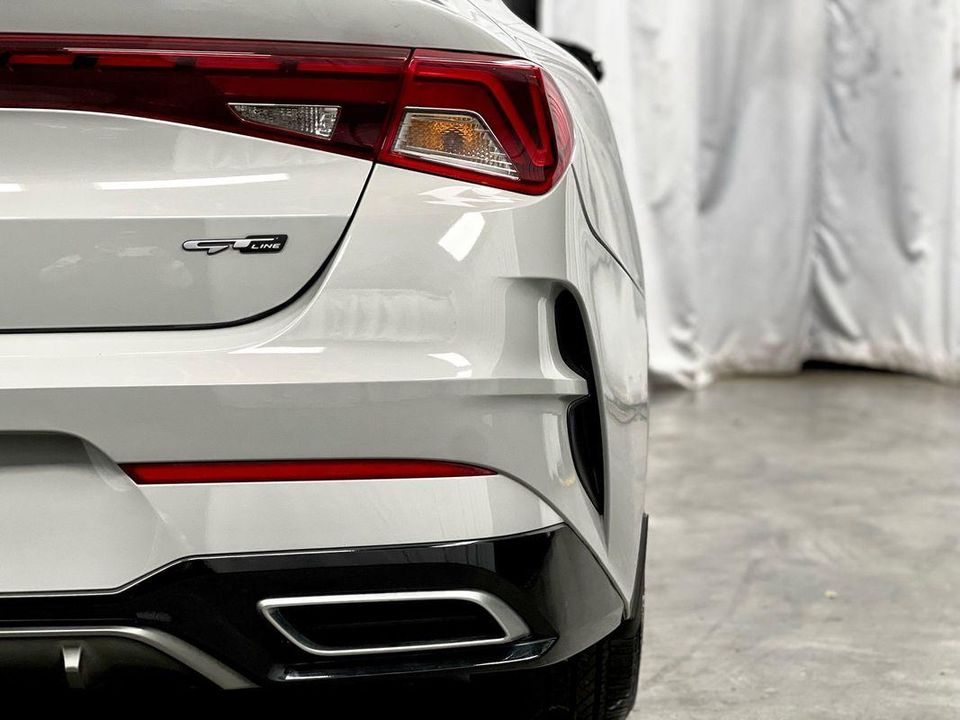 2022 Kia K5