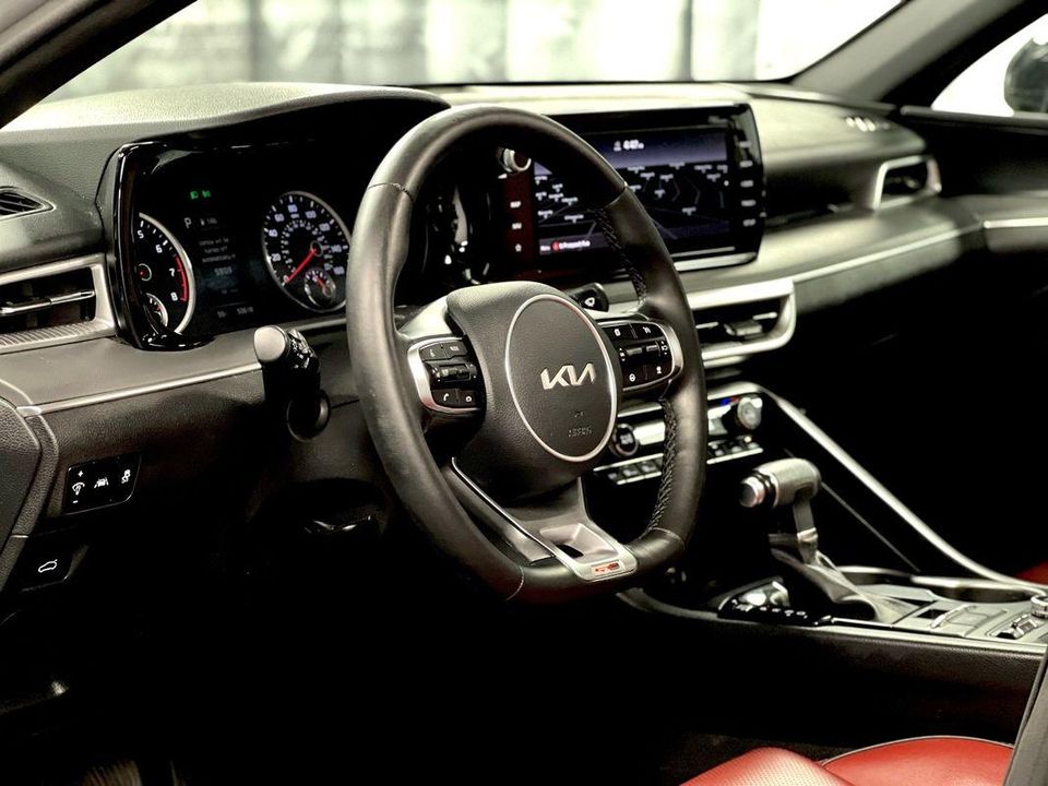 2022 Kia K5