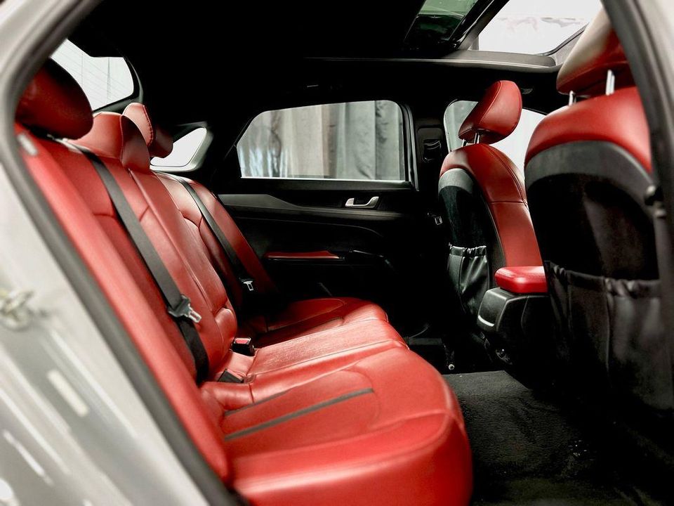 2022 Kia K5