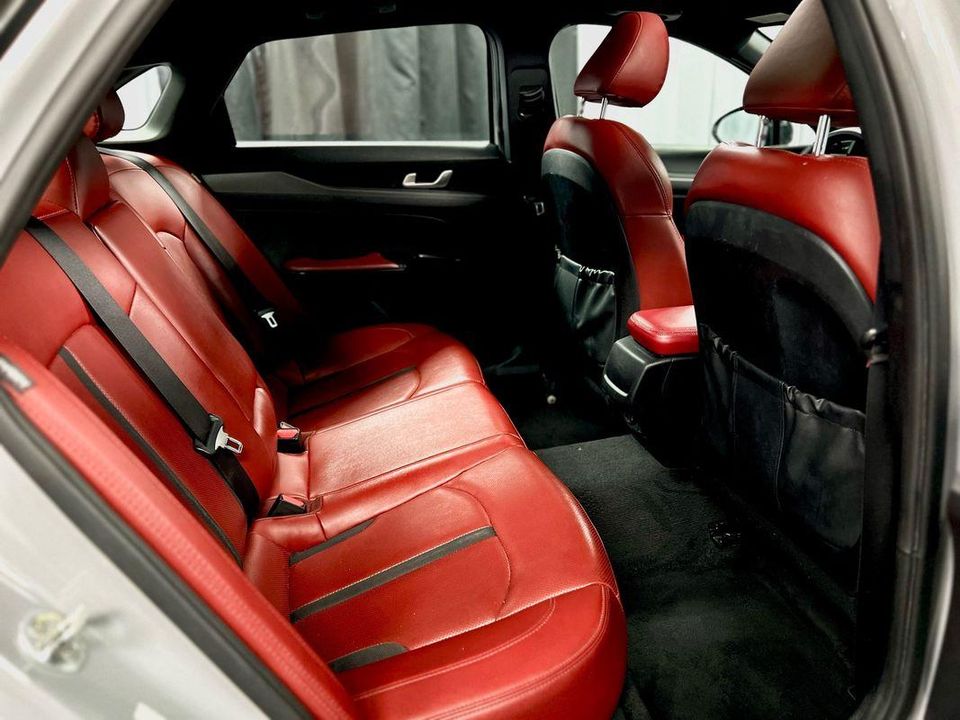 2022 Kia K5