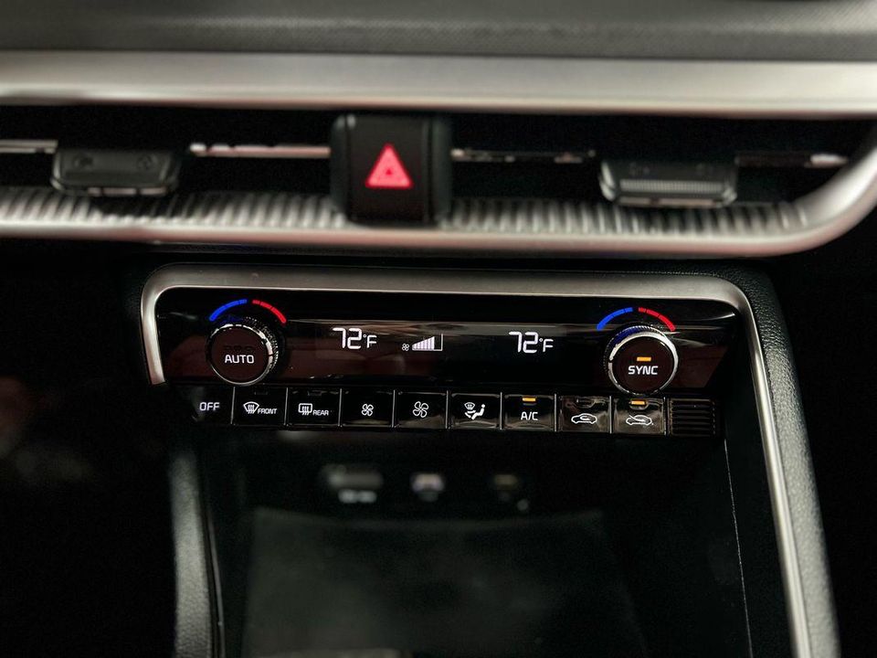 2022 Kia K5