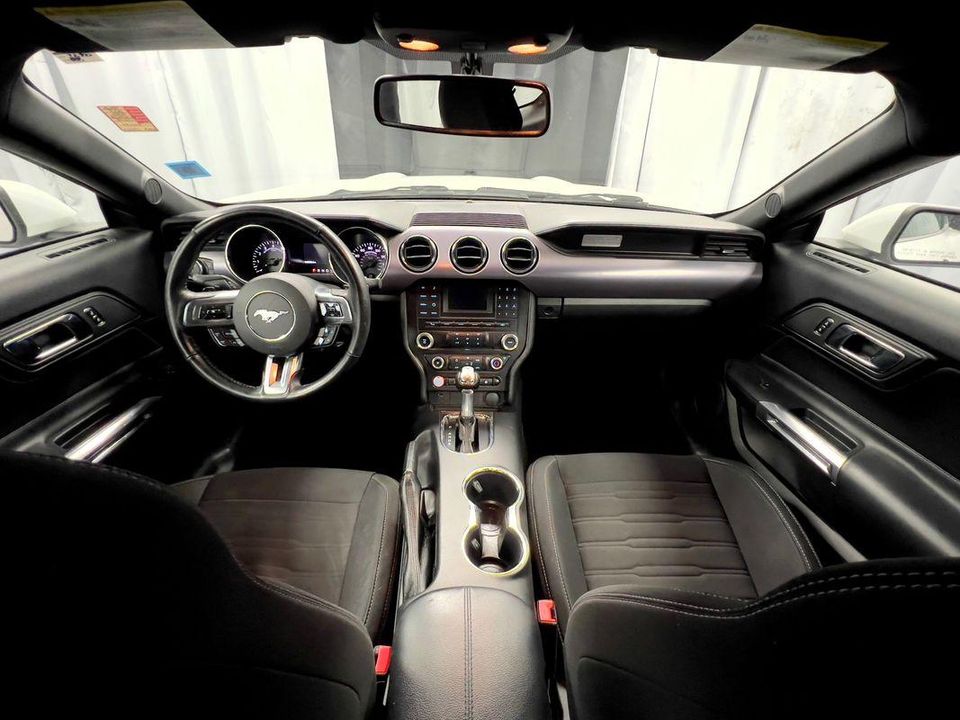 2017 Ford Mustang