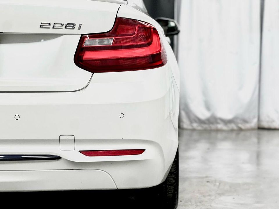 2016 BMW 228i